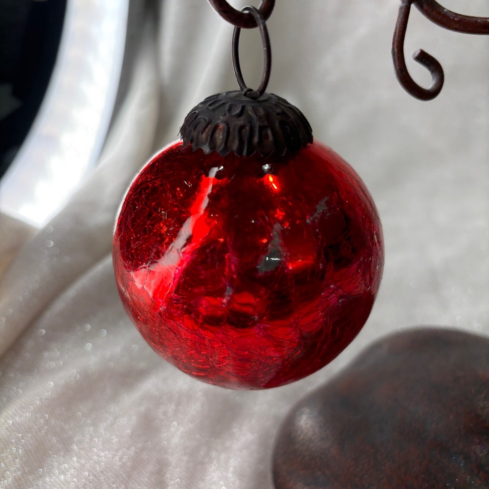 Vtg Heavy Mercury Crackle Glass Red Xmas Ornament W/ Flaws Mirrored Kugel Glass